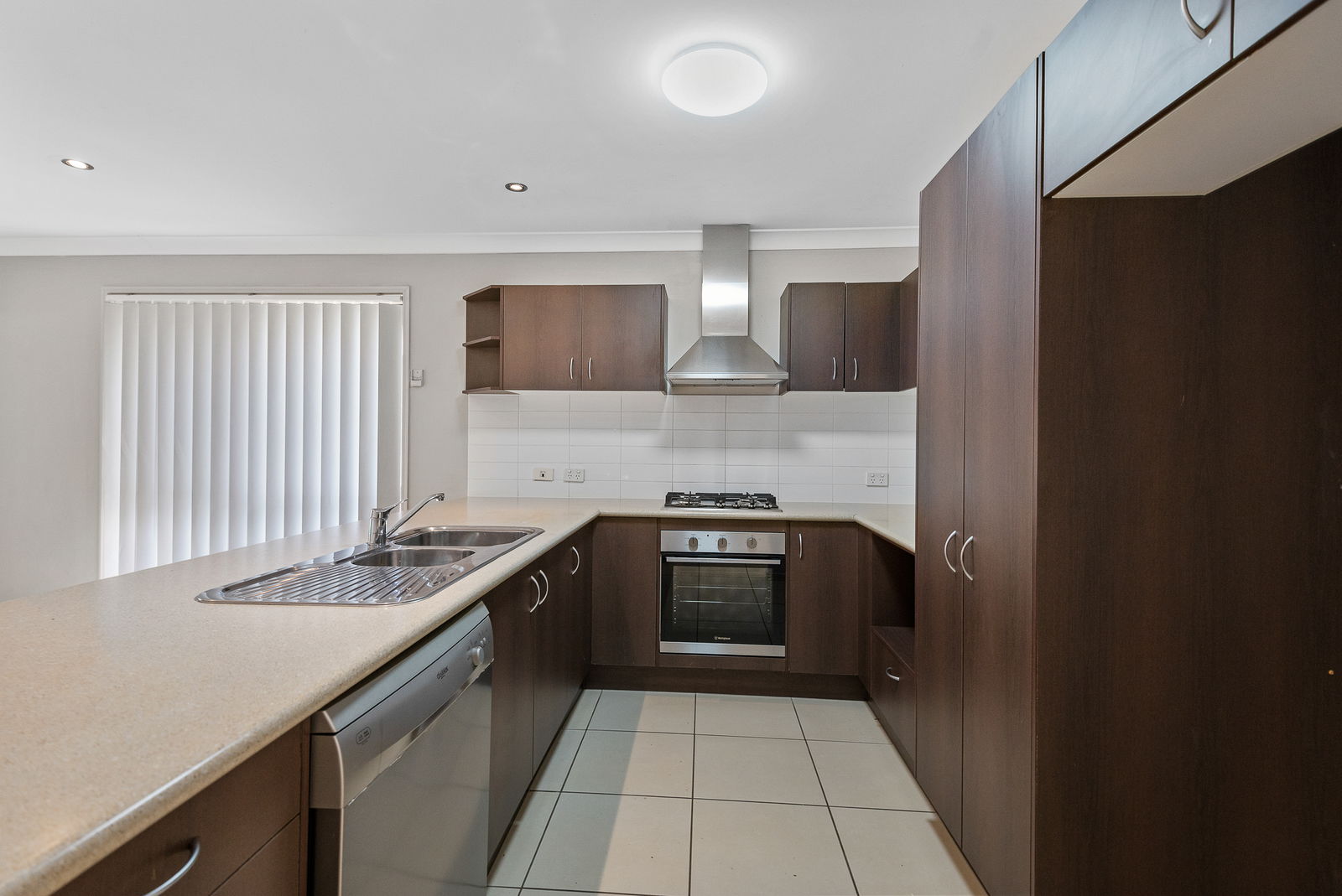 Listing image for 2 Outlook Ct, Kallangur  QLD  4503