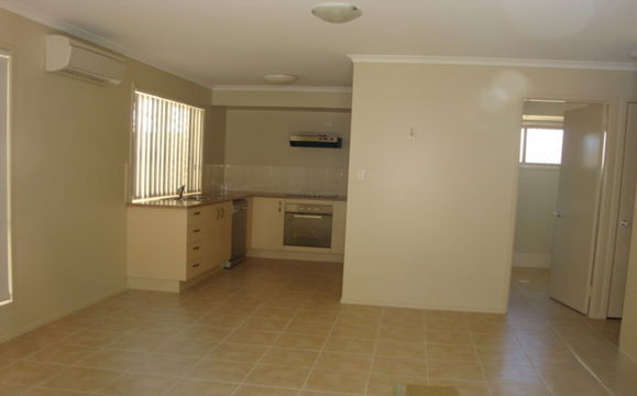 10B Tylah St, Kallangur