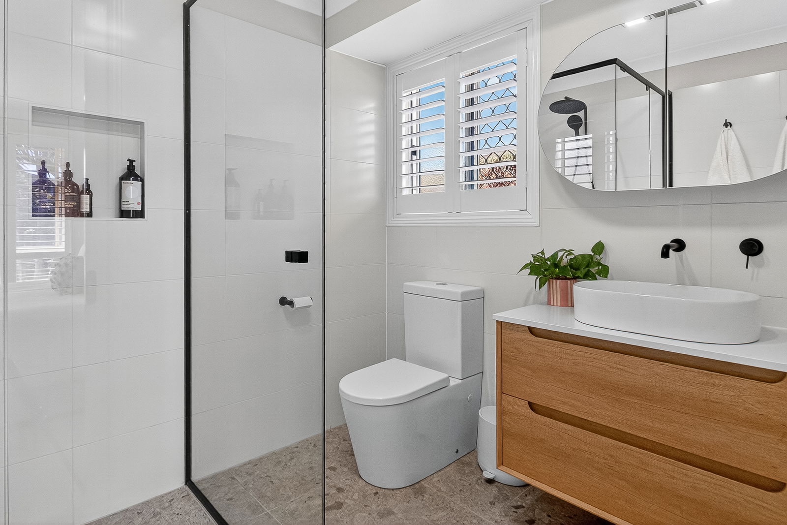 Listing image for 14 Walsh Street, Redcliffe  QLD  4020