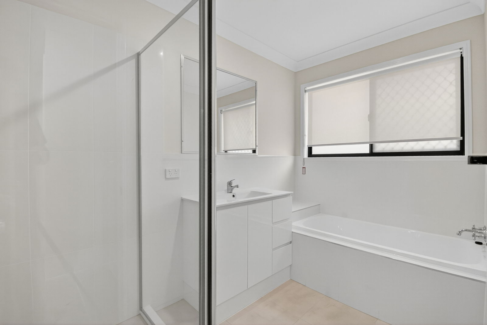 Listing image for 9 Eucalypt Pl, Heritage Park  QLD  4118