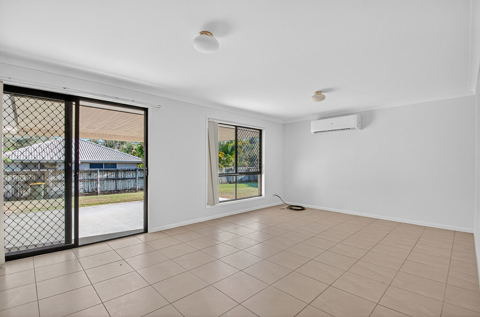Listing image for 4 Leggett St, Morayfield  QLD  4506