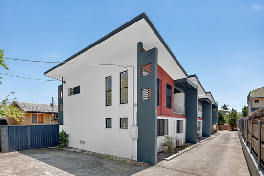 1/20 Grant Street, Redcliffe