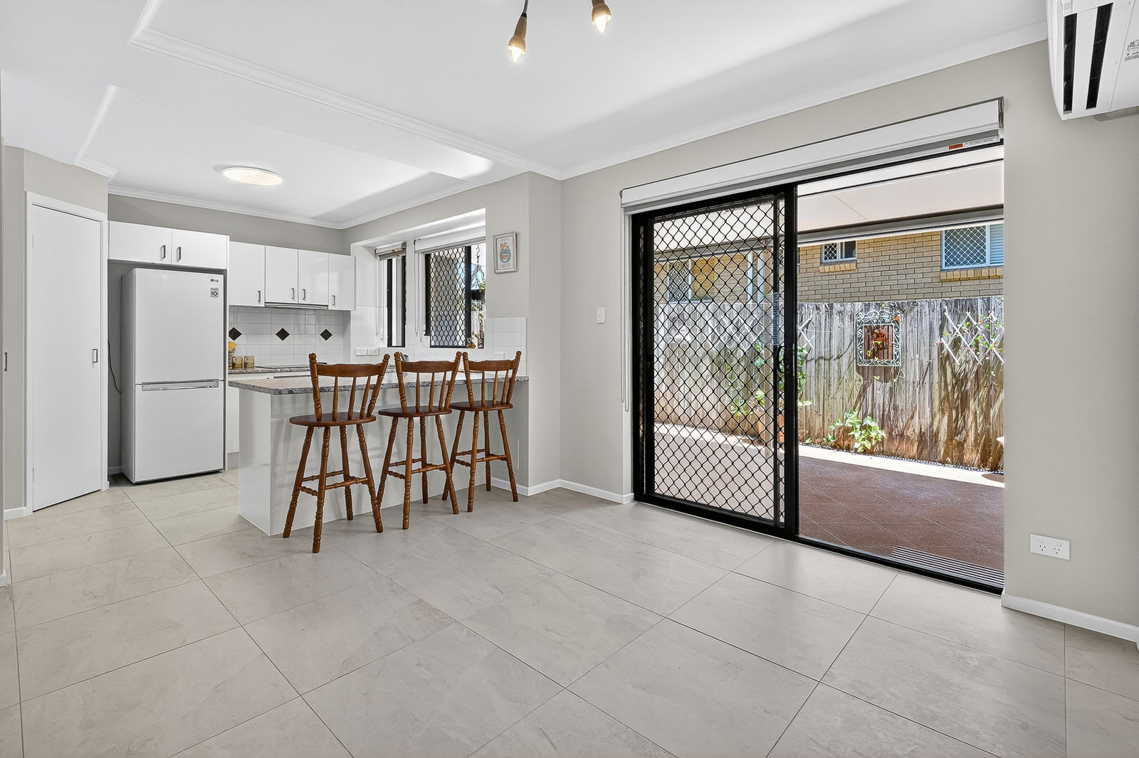 Listing image for 1/20 Grant Street, Redcliffe  QLD  4020