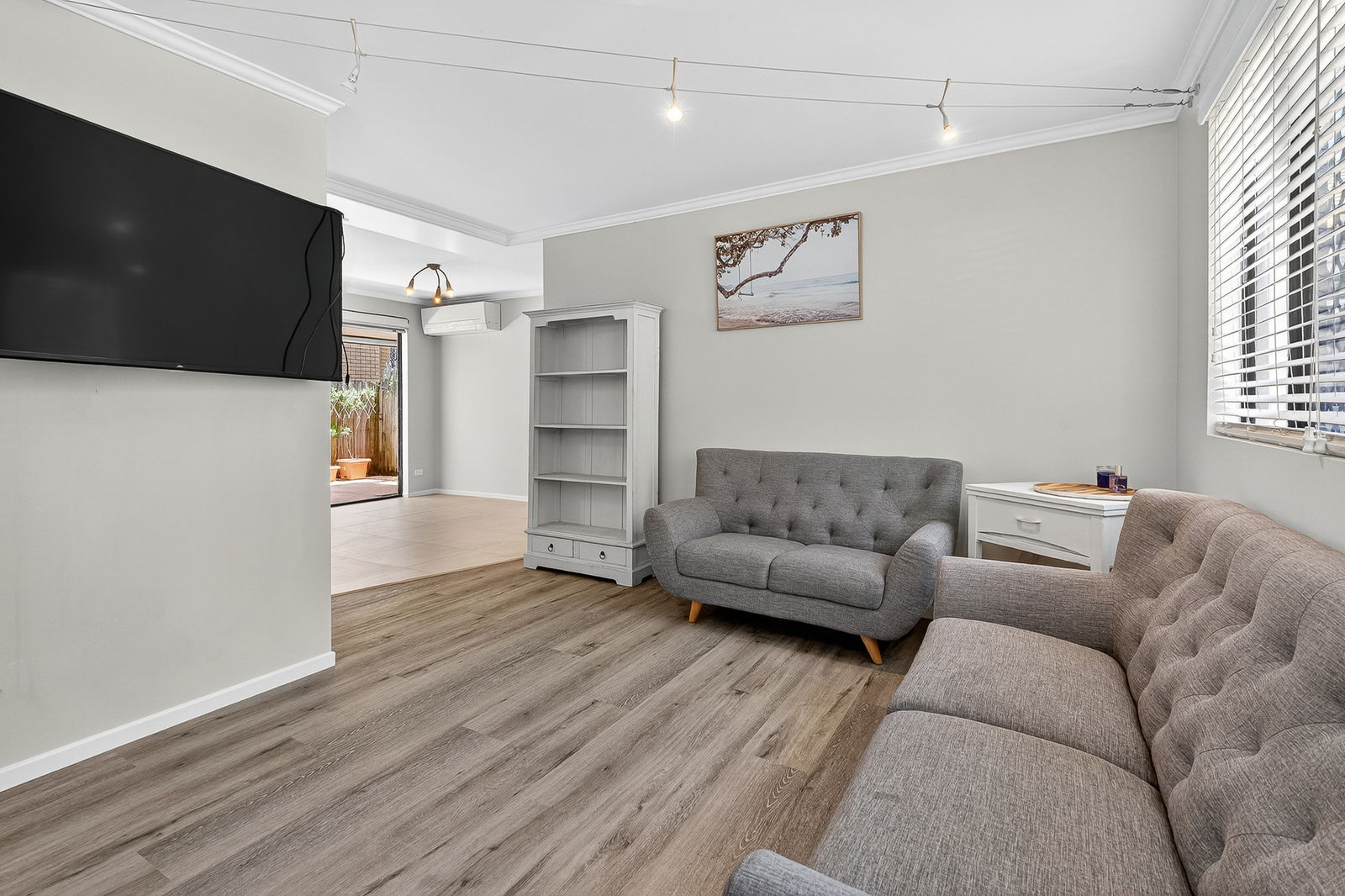 Listing image for 1/20 Grant Street, Redcliffe  QLD  4020