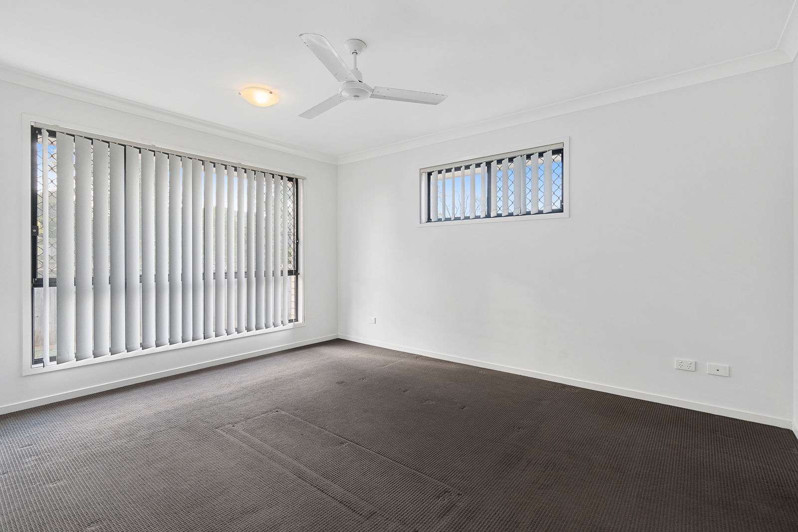 Listing image for 11 Moor Cct, Warner  QLD  4500