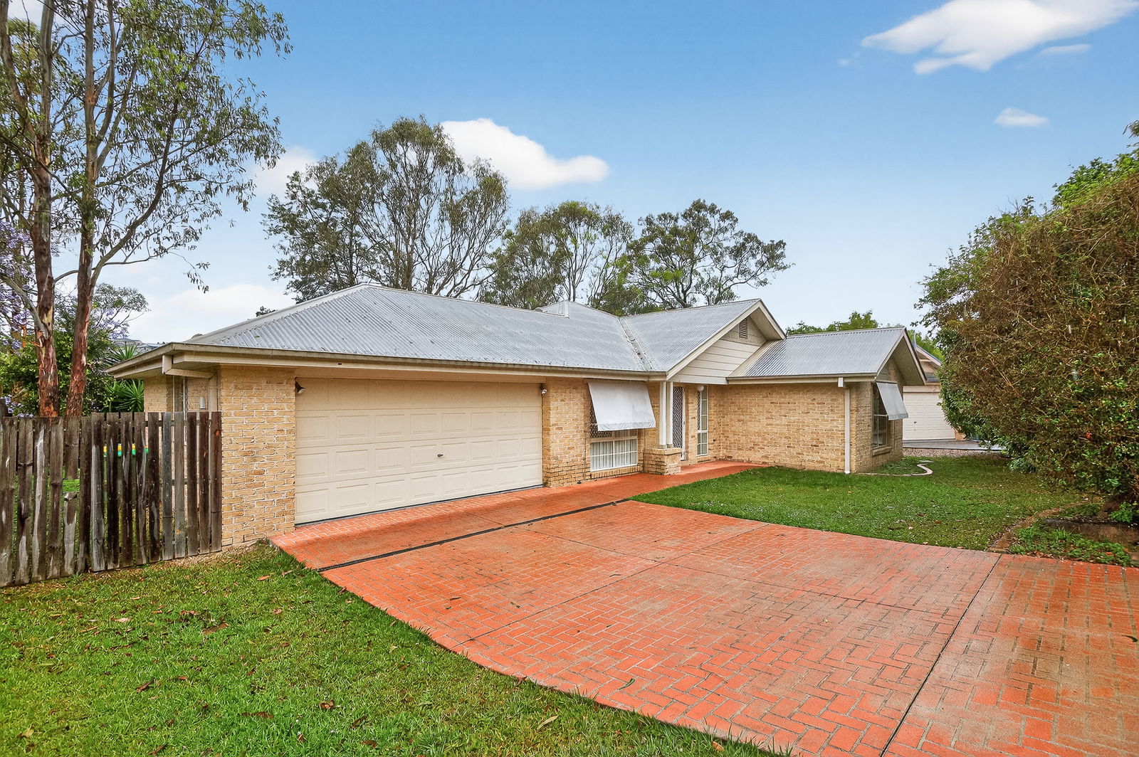 Listing image for 23 Kirri Ave, Petrie  QLD  4502