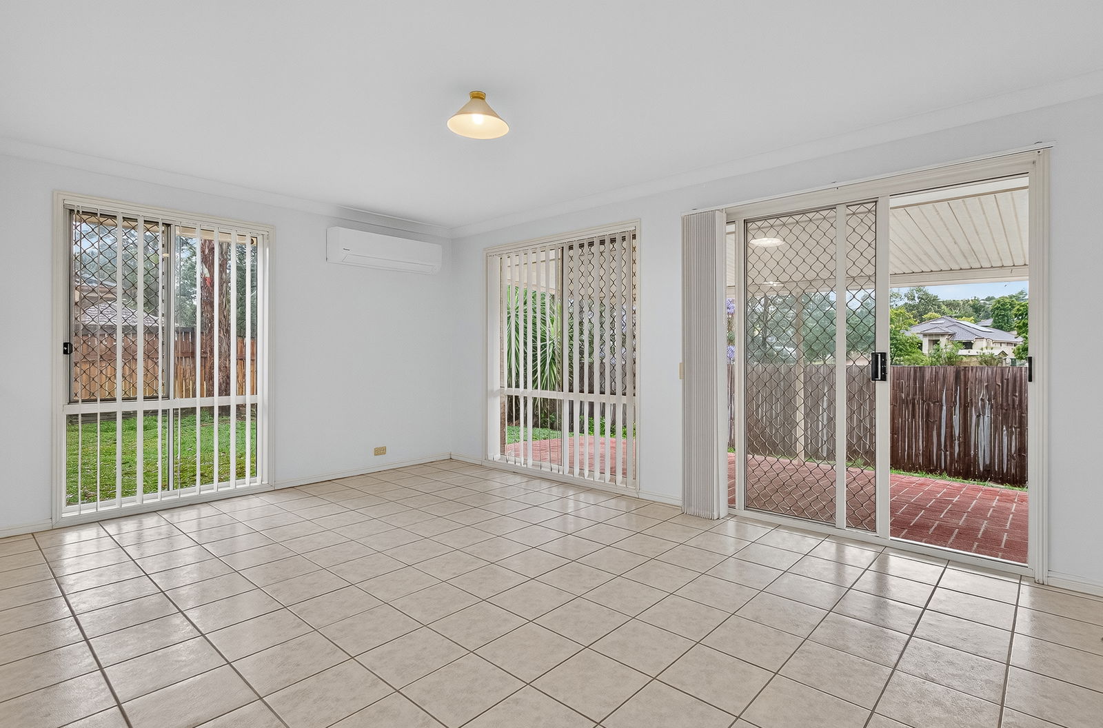 Listing image for 23 Kirri Ave, Petrie  QLD  4502