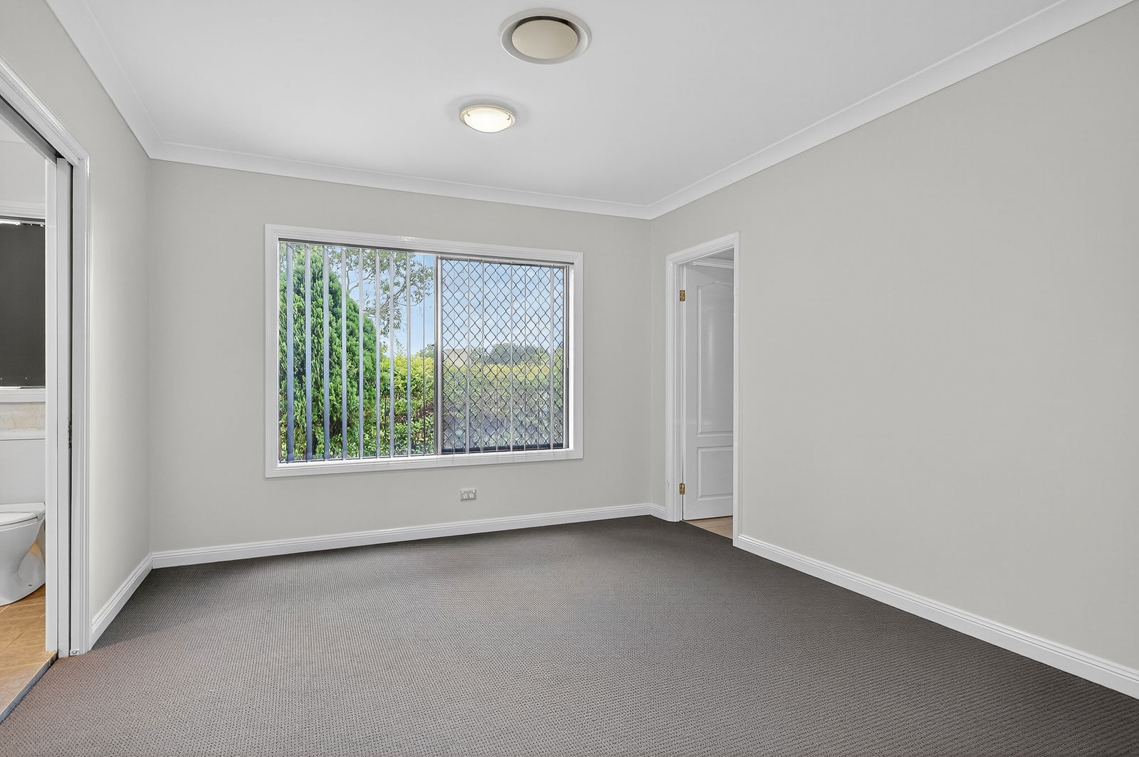 Listing image for 2 Atlantic Pl, Warner  QLD  4500