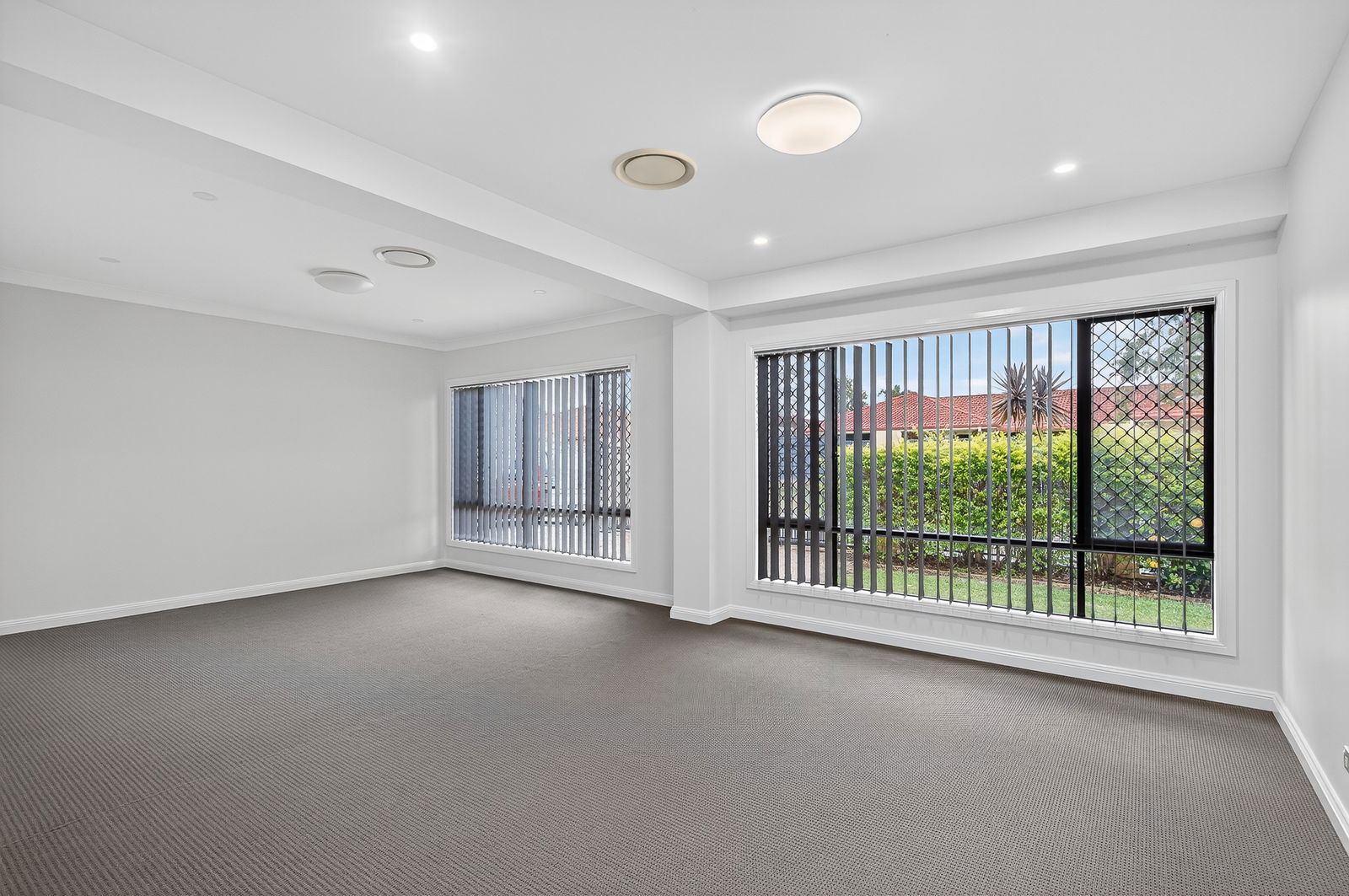 Listing image for 2 Atlantic Pl, Warner  QLD  4500