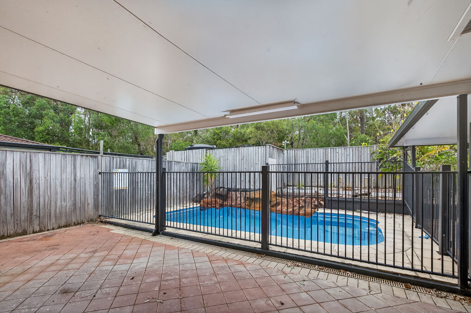 Listing image for 2 Atlantic Pl, Warner  QLD  4500