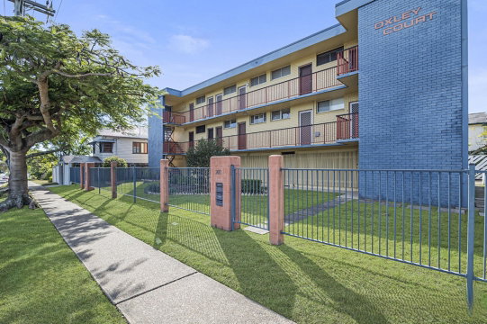 2/208 Oxley Avenue, Margate