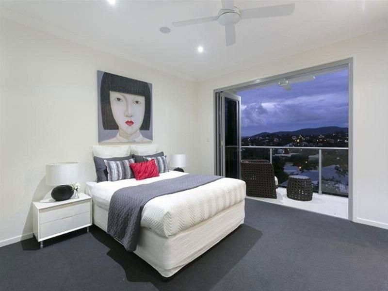 Listing image for 38 Lansdowne Street, Newmarket  QLD  4051