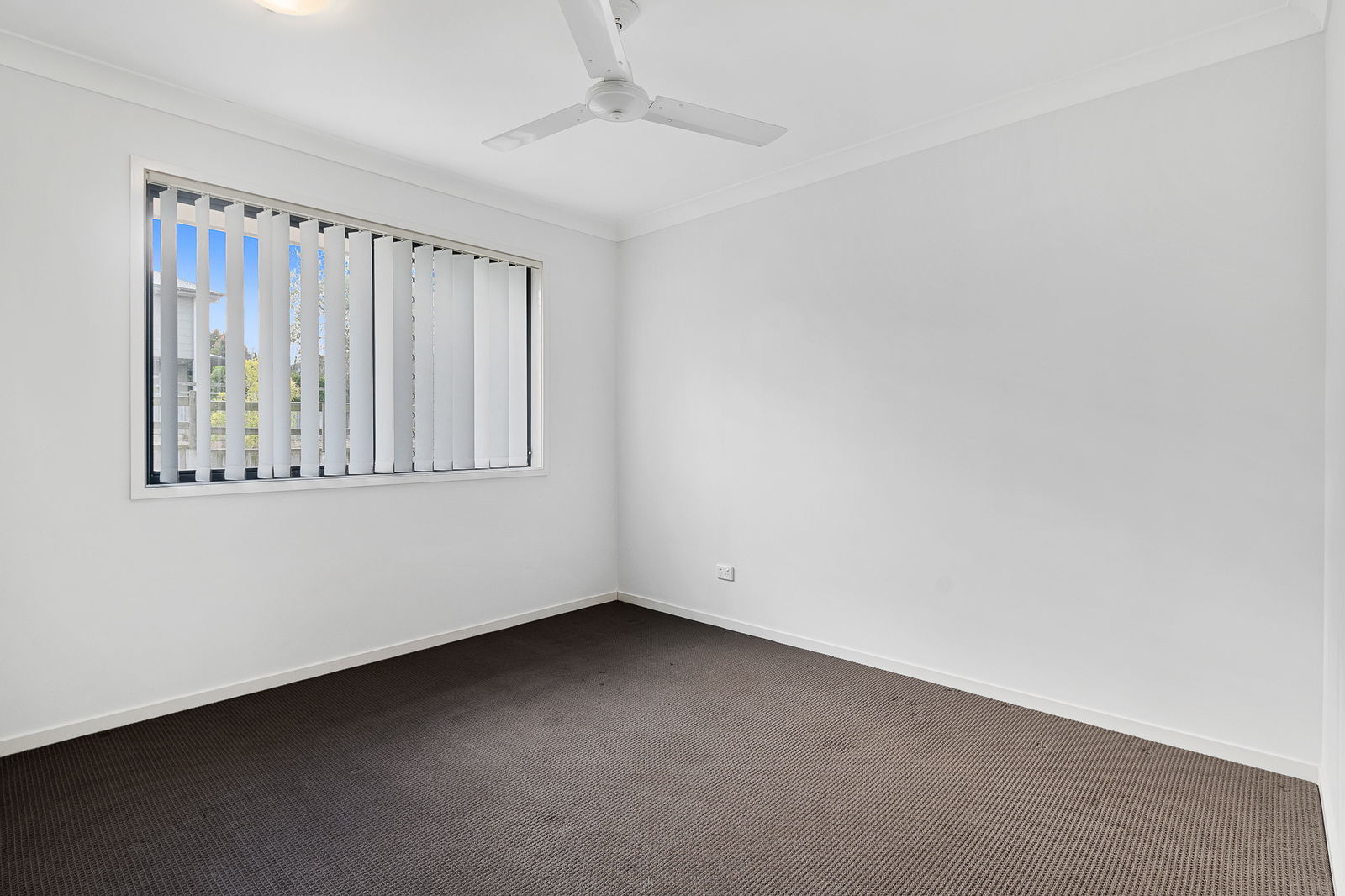 Listing image for 11 Moor Cct, Warner  QLD  4500