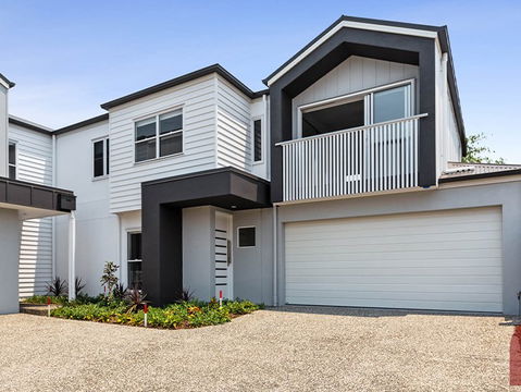 45 St Leonards St, Coorparoo