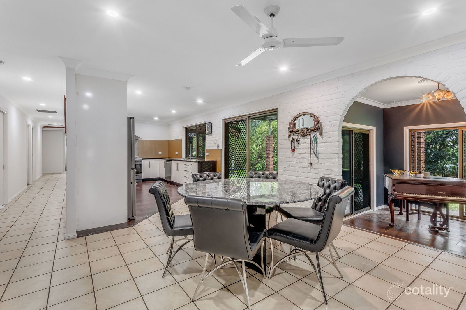 Listing image for 10 Yebri Street, Kallangur  QLD  4503