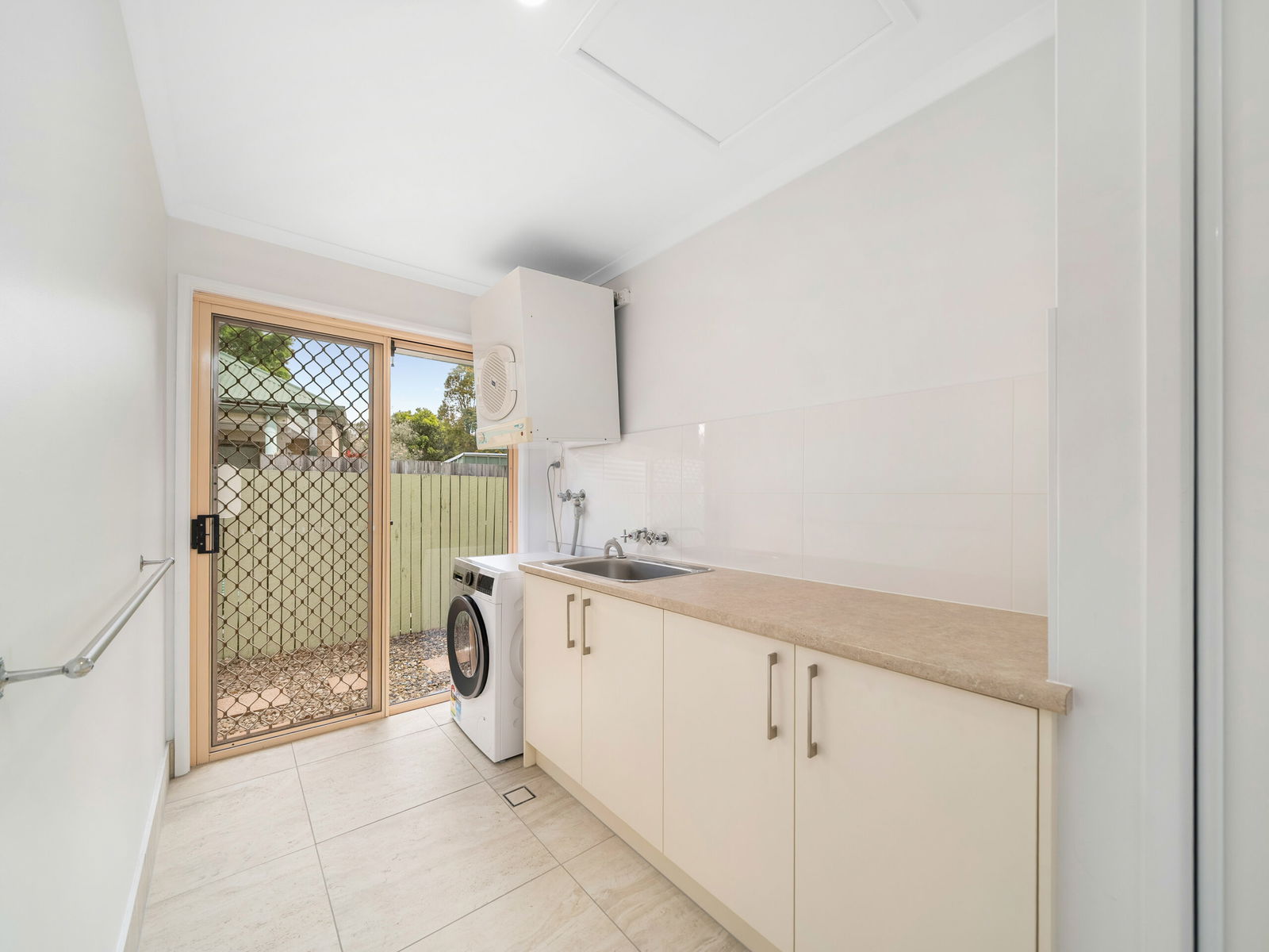 Listing image for 18 Alana Street, Murrumba Downs  QLD  4503