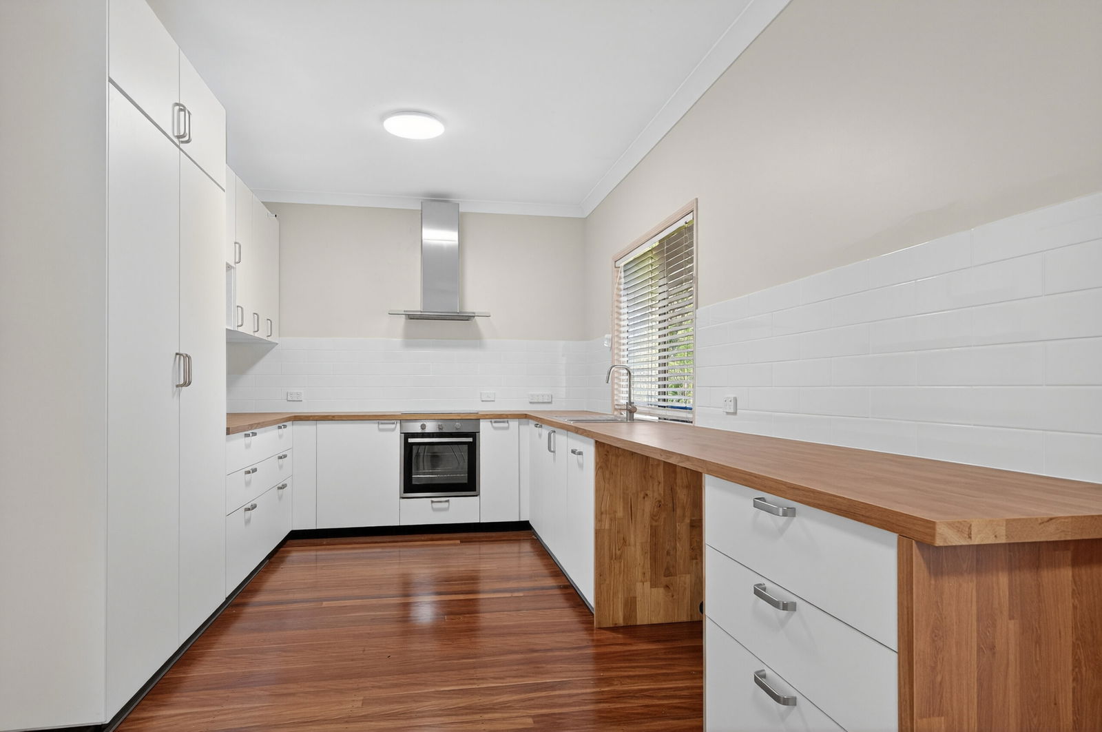 Listing image for 8 Mindi Ct, Cashmere  QLD  4500