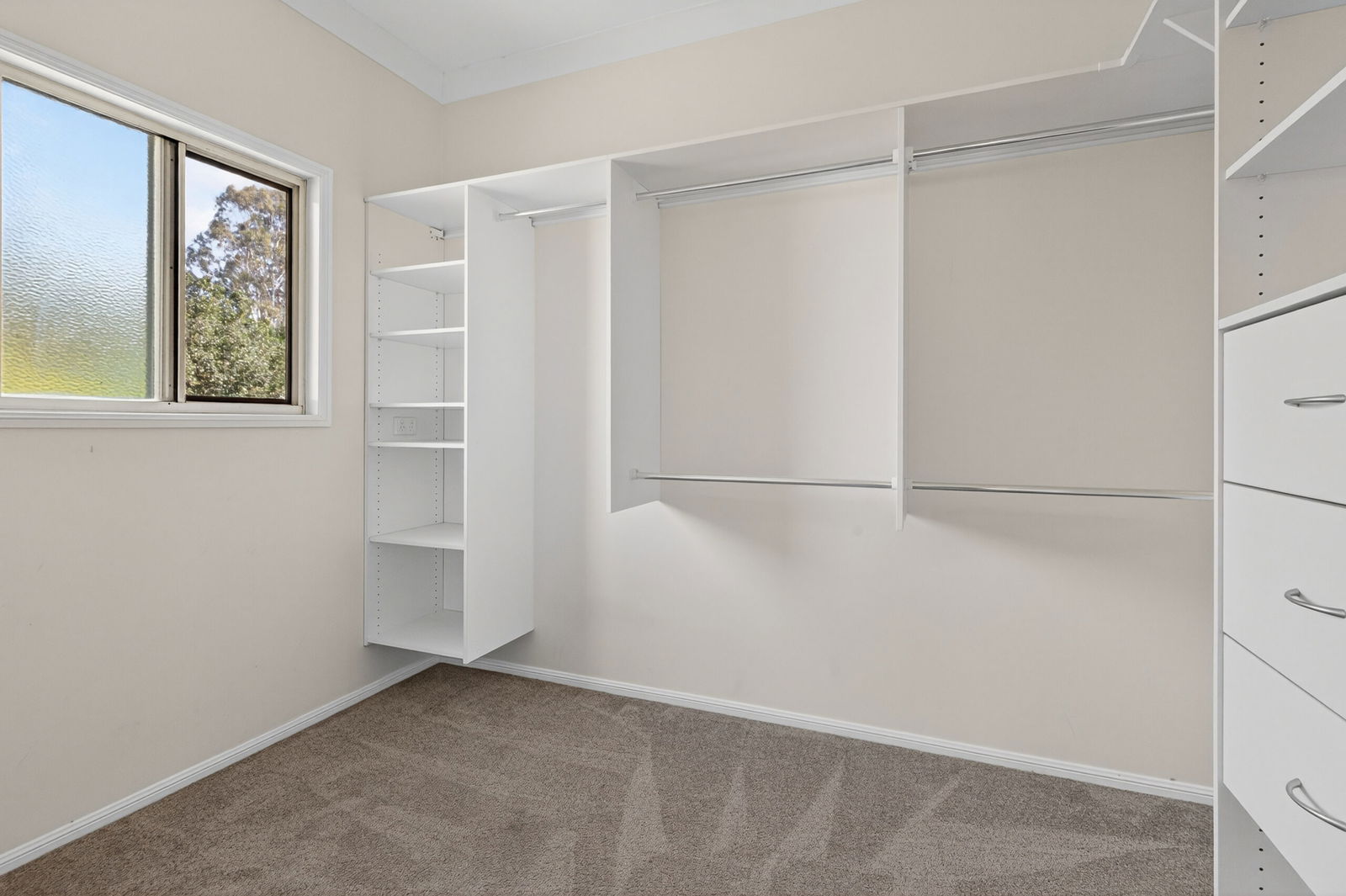 Listing image for 8 Mindi Ct, Cashmere  QLD  4500