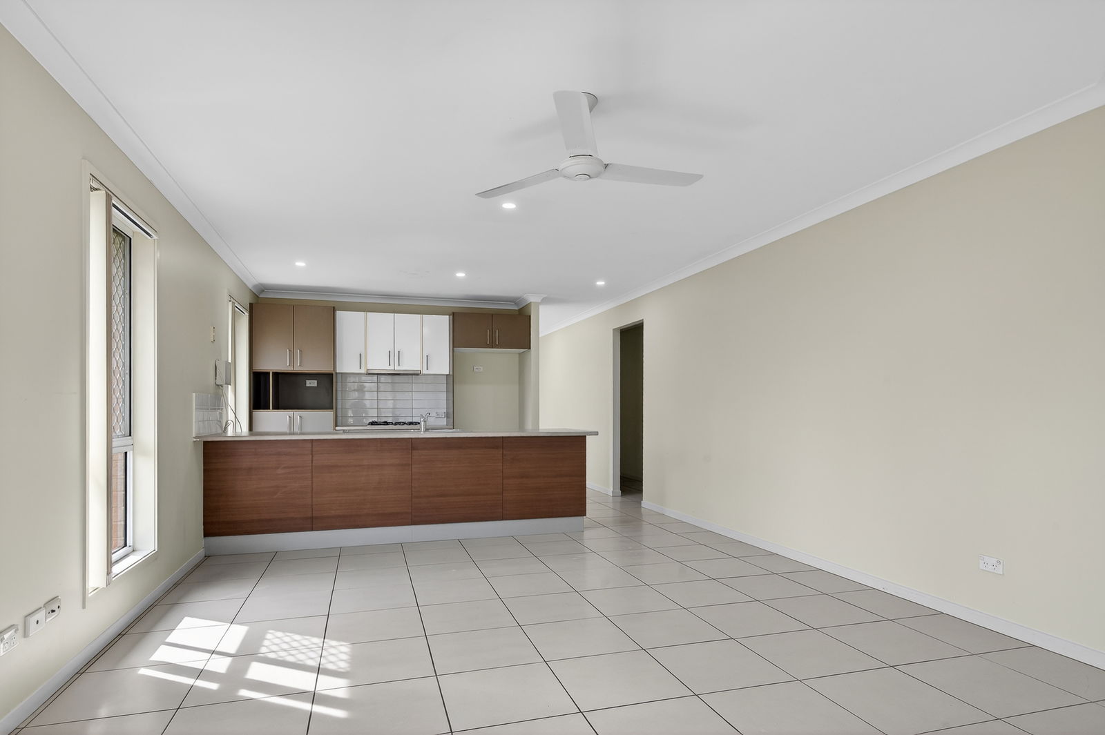 Listing image for 24 Wellington Rd, Murrumba Downs  QLD  4503