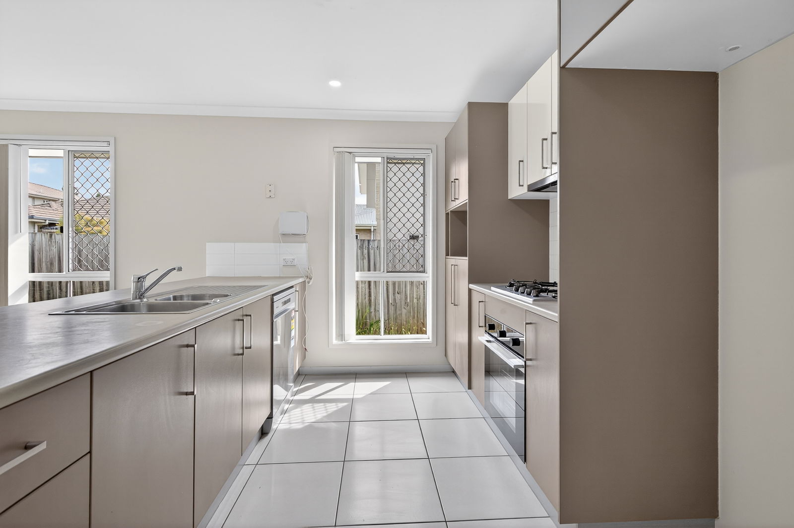 Listing image for 24 Wellington Rd, Murrumba Downs  QLD  4503