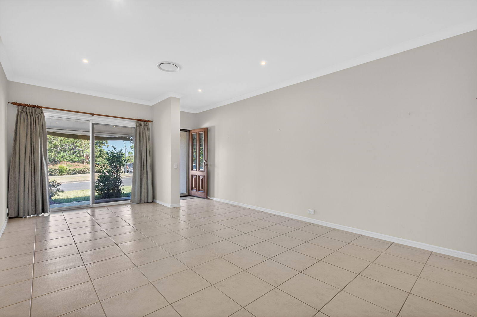 Listing image for 19 Wombat Parade, North Lakes  QLD  4509