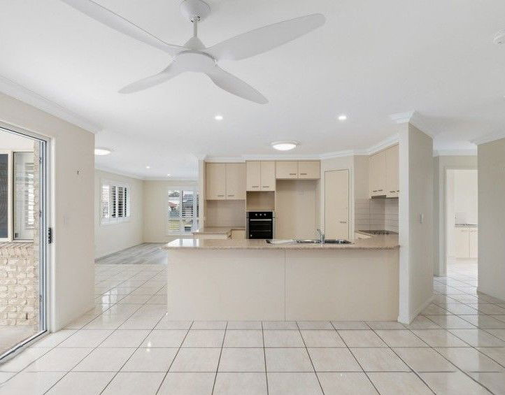 Listing image for 33 Allister Crescent, Rothwell  QLD  4022