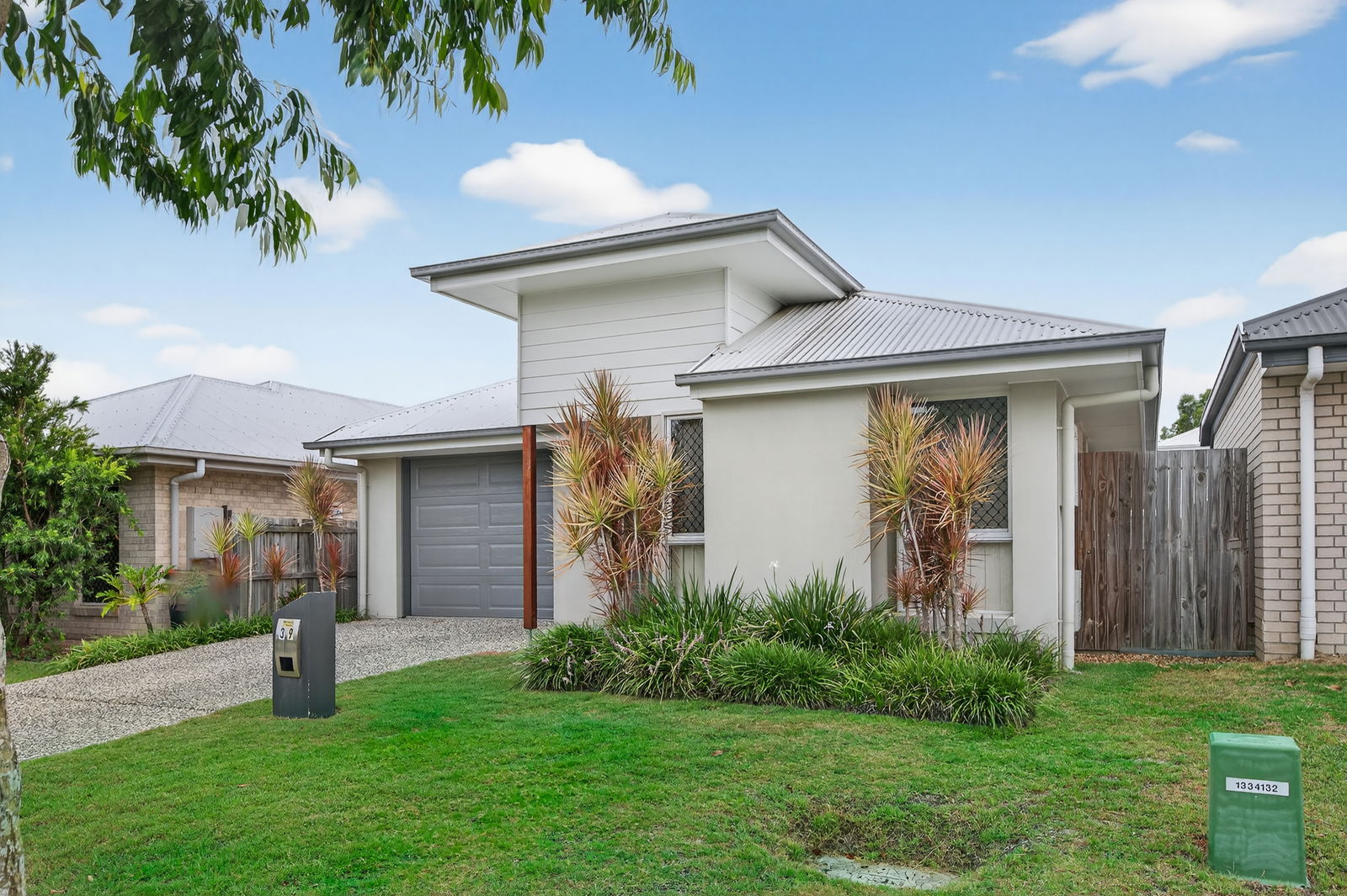 Listing image for 39 Sundown Circuit, North Lakes  QLD  4509