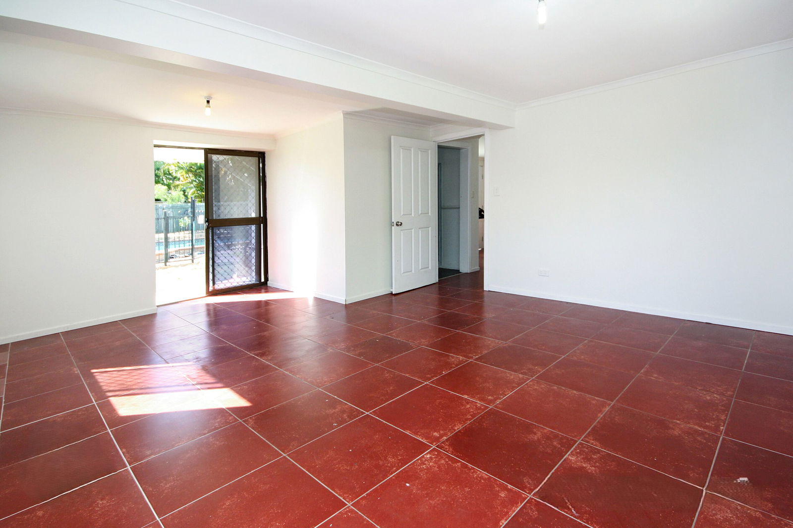 Listing image for 6 Wanganui Street, Kippa-Ring  QLD  4021