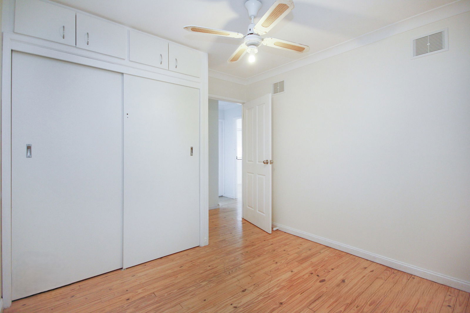 Listing image for 6 Wanganui Street, Kippa-Ring  QLD  4021