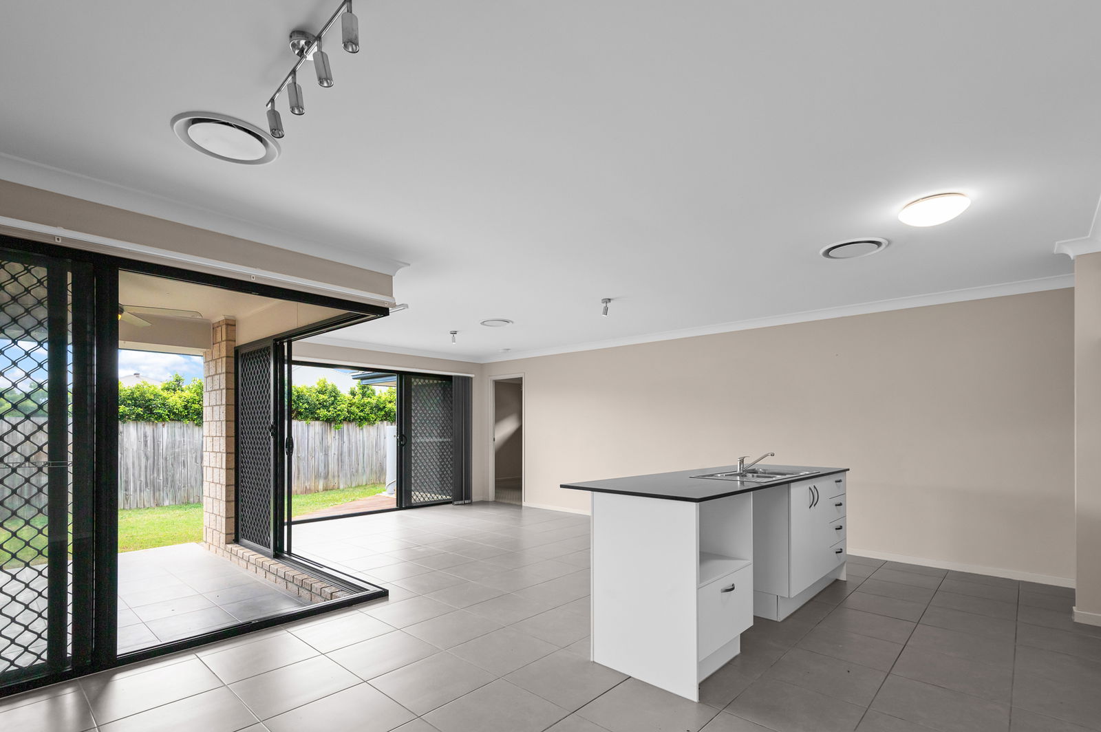 Listing image for 70 Wallarah Pde, North Lakes  QLD  4509