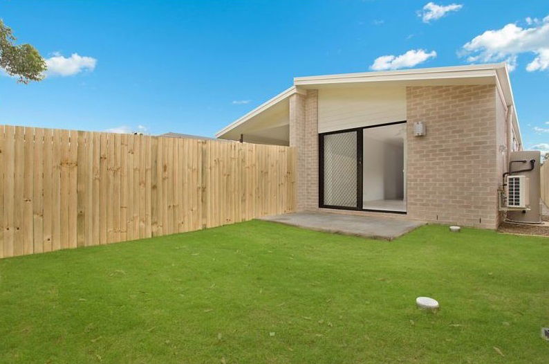 Listing image for 2/49 Leigh Cr, Dakabin  QLD  4503