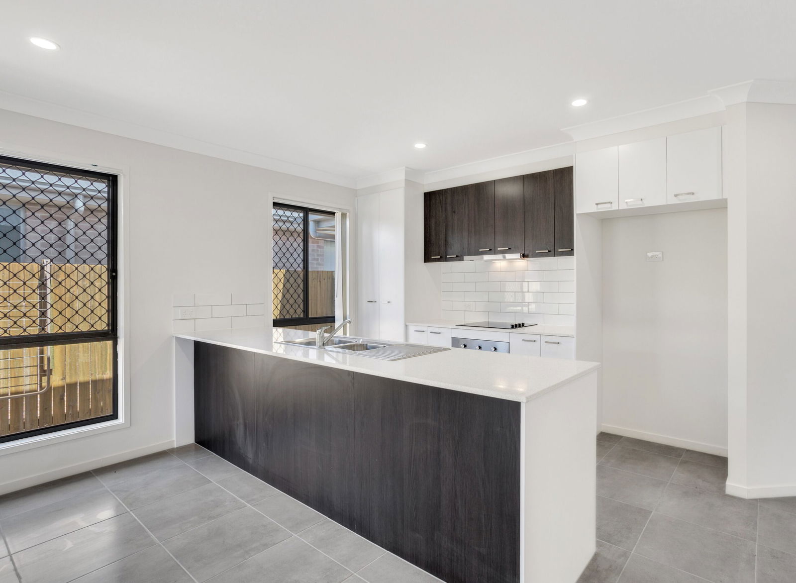 Listing image for 11 Niels Cres, Park Ridge  QLD  4125