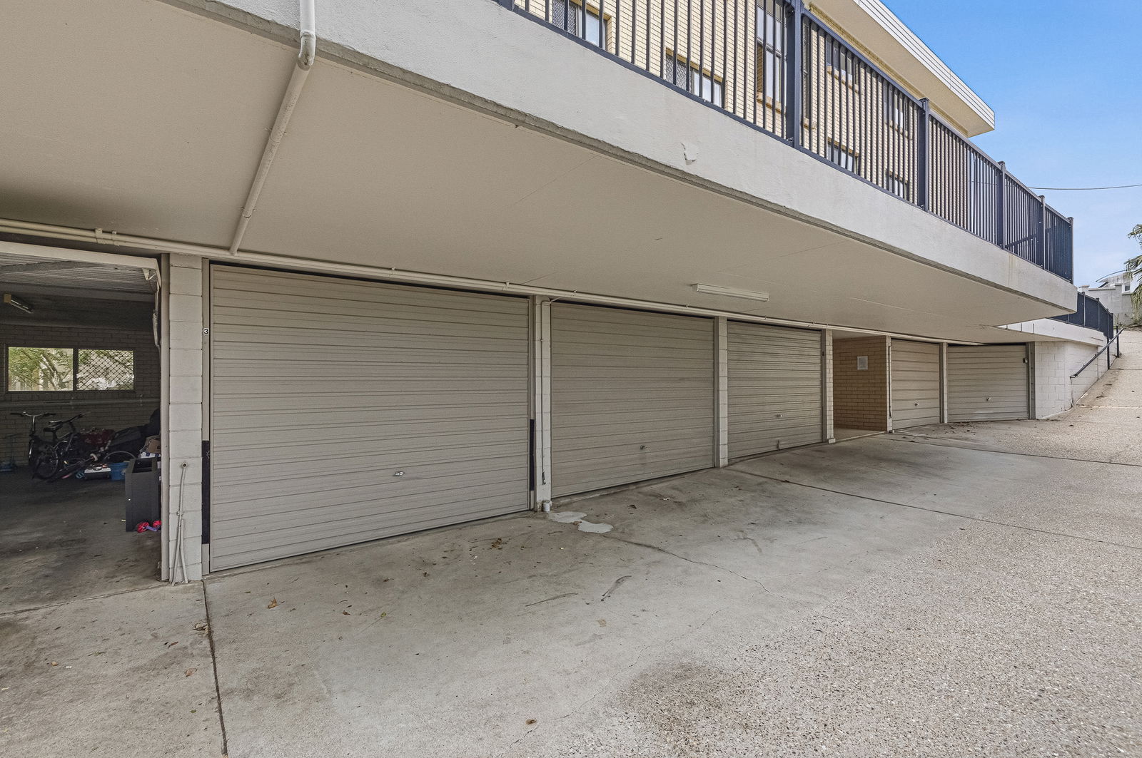 Listing image for 3/25 Scott Road, Herston  QLD  4006