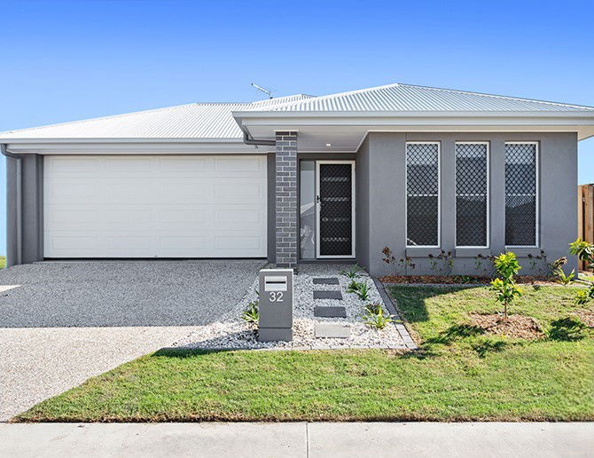 Listing image for 32 Flintwood Cres, Palmview  QLD  4553