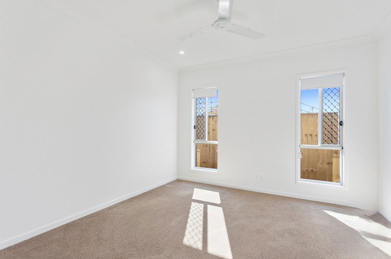 Listing image for 32 Flintwood Cres, Palmview  QLD  4553