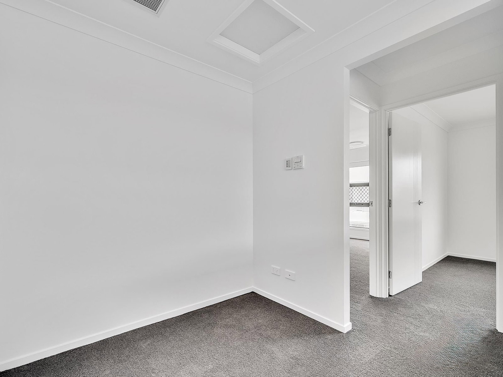 Listing image for 33/15 Waratah Way, Morayfield  QLD  4506