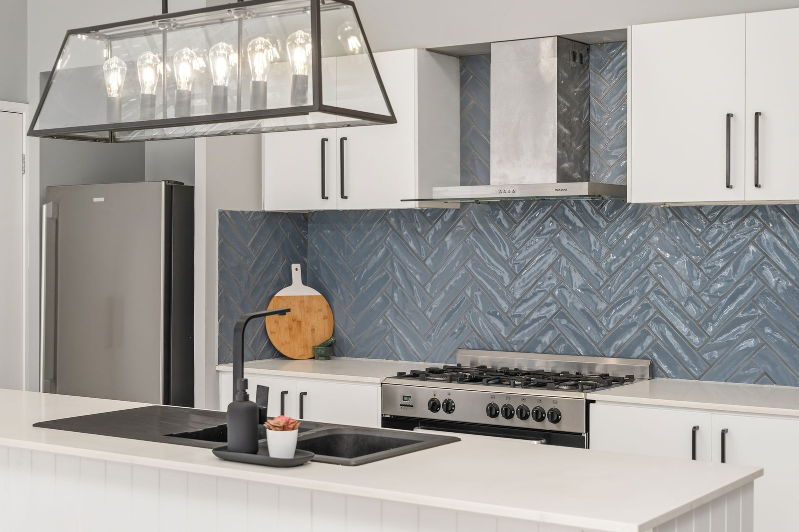 Listing image for 6 Langham Crescent, North Lakes  QLD  4509