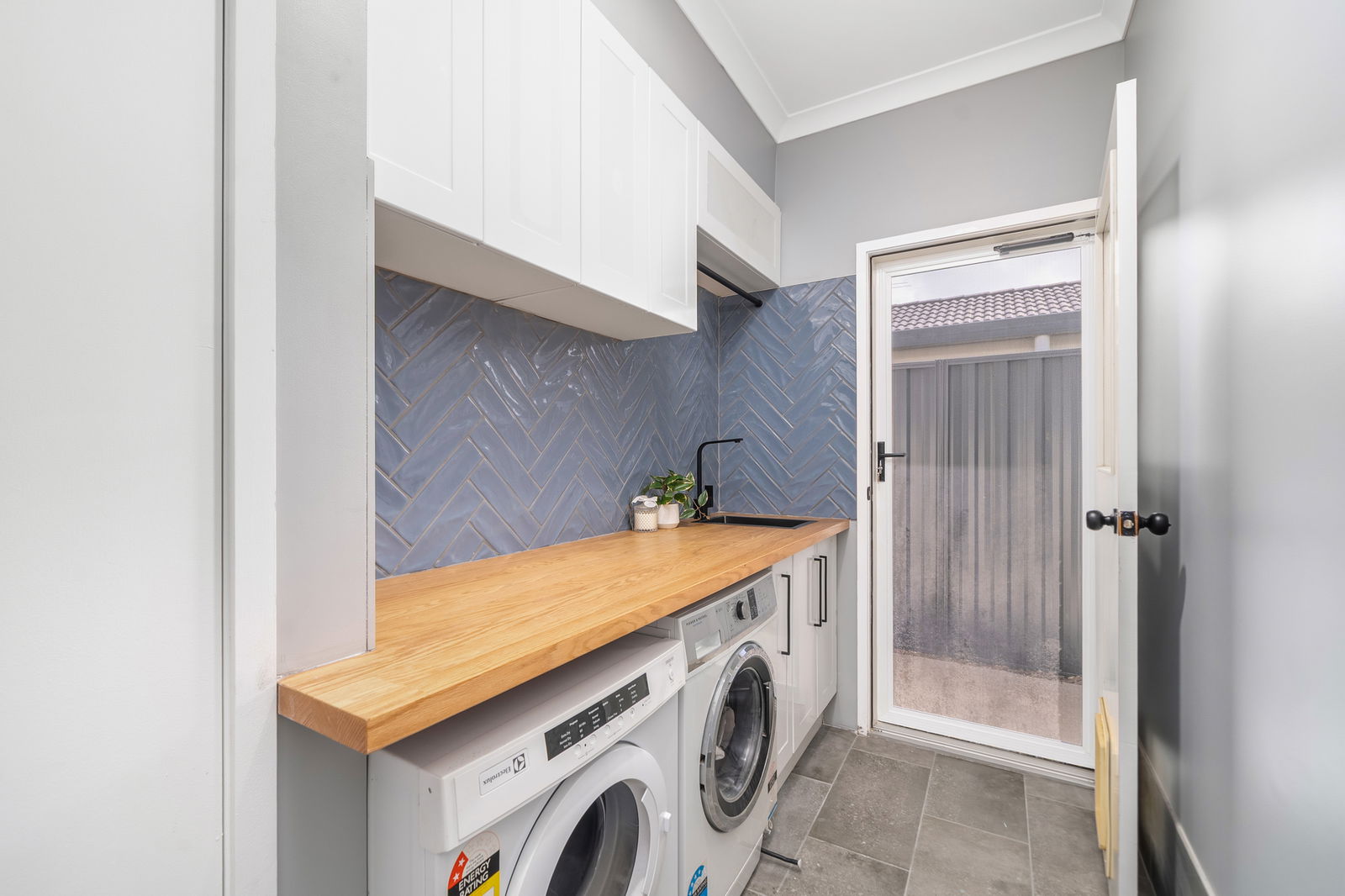 Listing image for 6 Langham Crescent, North Lakes  QLD  4509