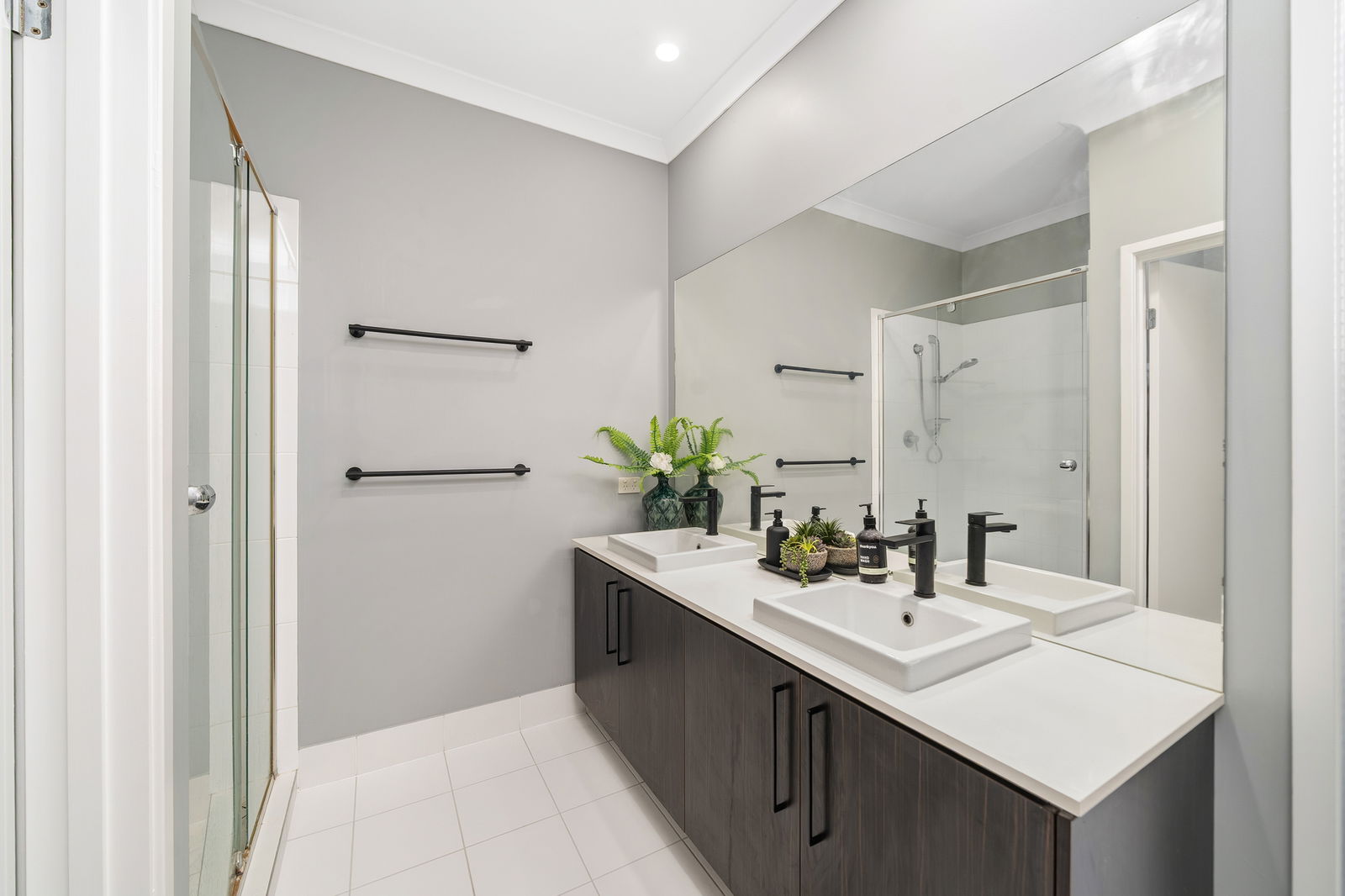 Listing image for 6 Langham Crescent, North Lakes  QLD  4509