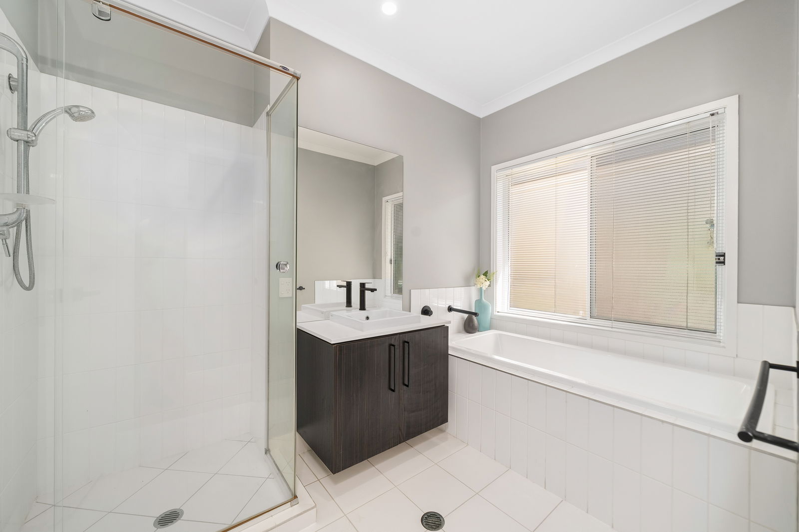 Listing image for 6 Langham Crescent, North Lakes  QLD  4509