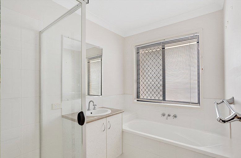 Listing image for 27 Burns Pde, Kallangur  QLD  4503