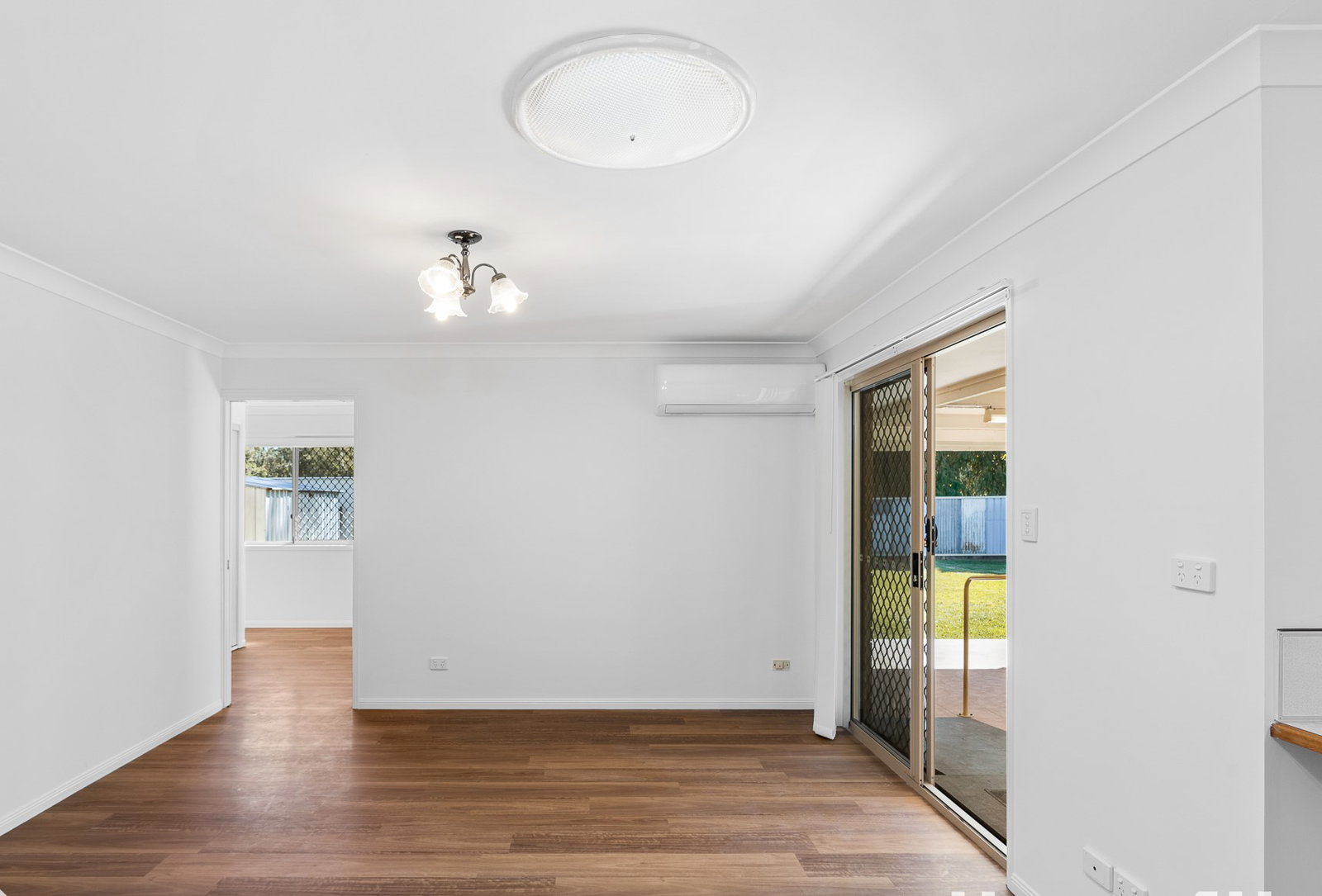 Listing image for 5 Huntington Court, Deception Bay  QLD  4508