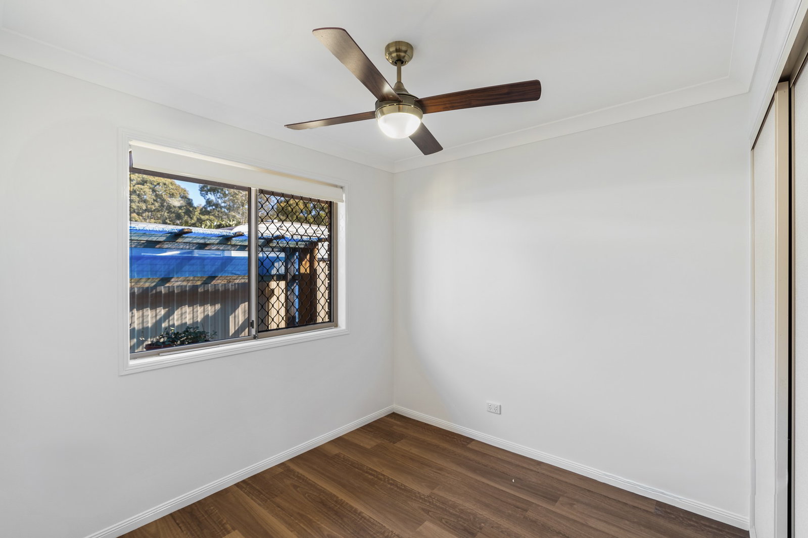 Listing image for 5 Huntington Court, Deception Bay  QLD  4508