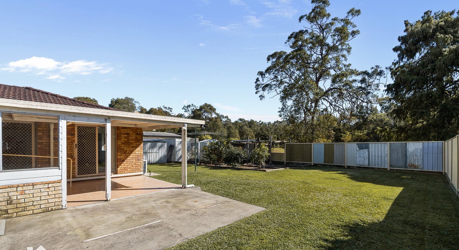 Listing image for 5 Huntington Court, Deception Bay  QLD  4508