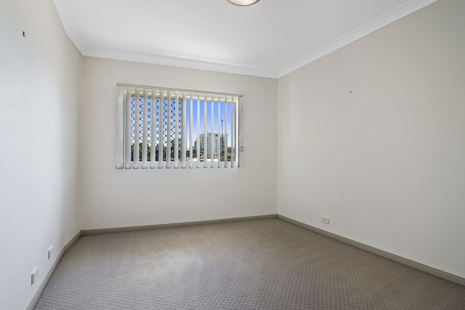 Listing image for 5/7 Sutton Street, Redcliffe  QLD  4020