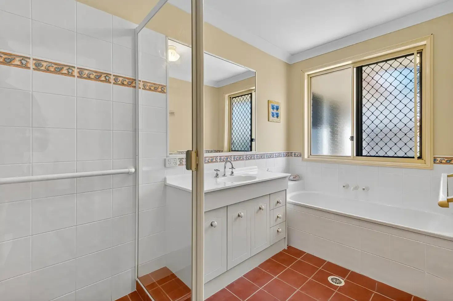 Listing image for 12 Orion Ct, Bellmere  QLD  4510