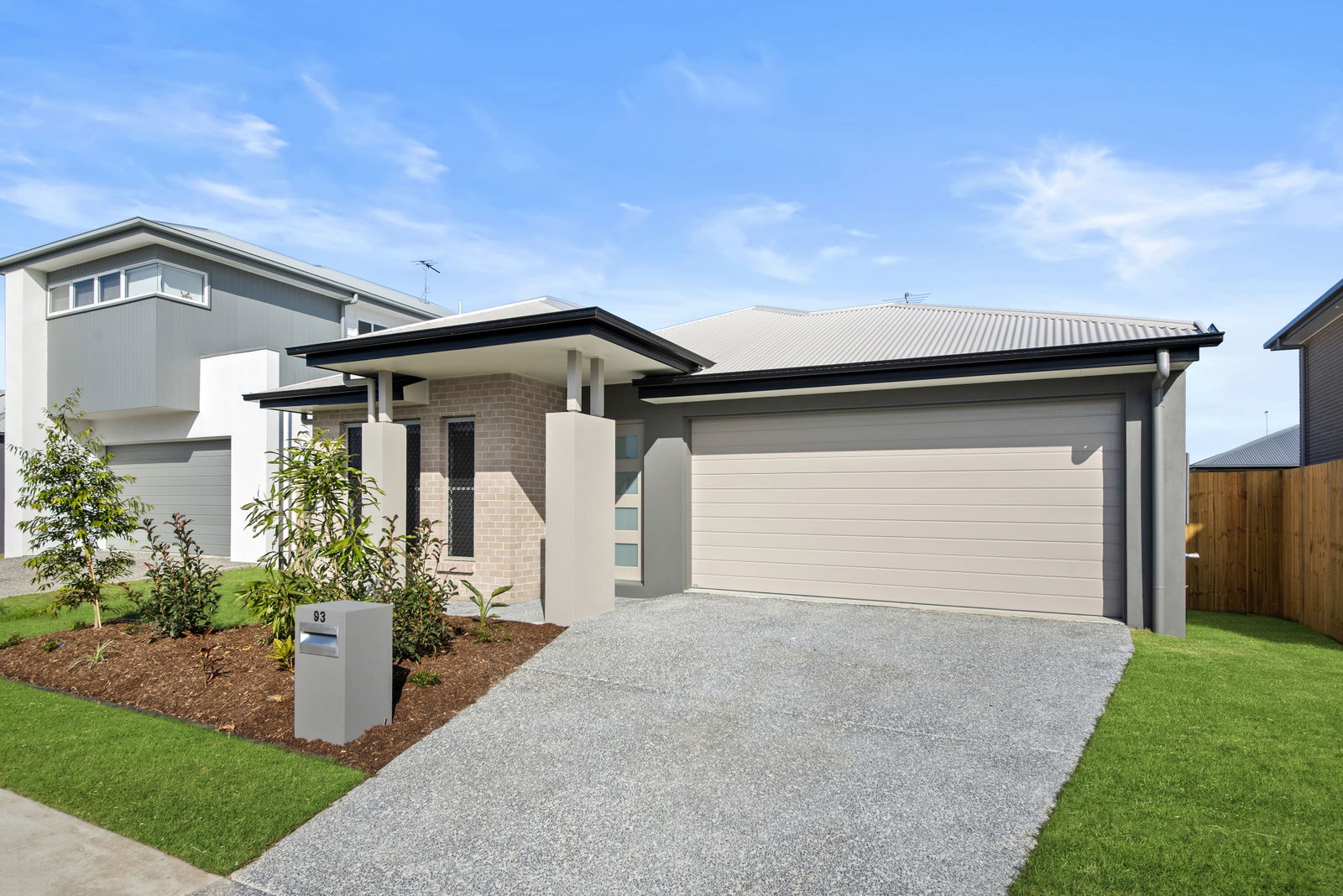 Listing image for 93 Lakeview Prom, Newport  QLD  4020