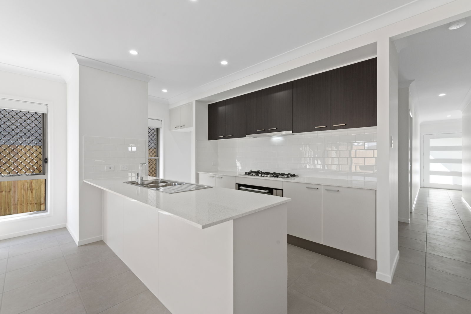 Listing image for 93 Lakeview Prom, Newport  QLD  4020