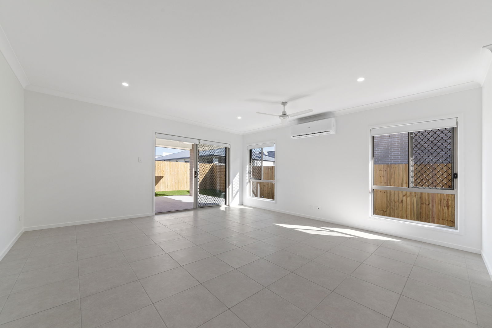 Listing image for 93 Lakeview Prom, Newport  QLD  4020