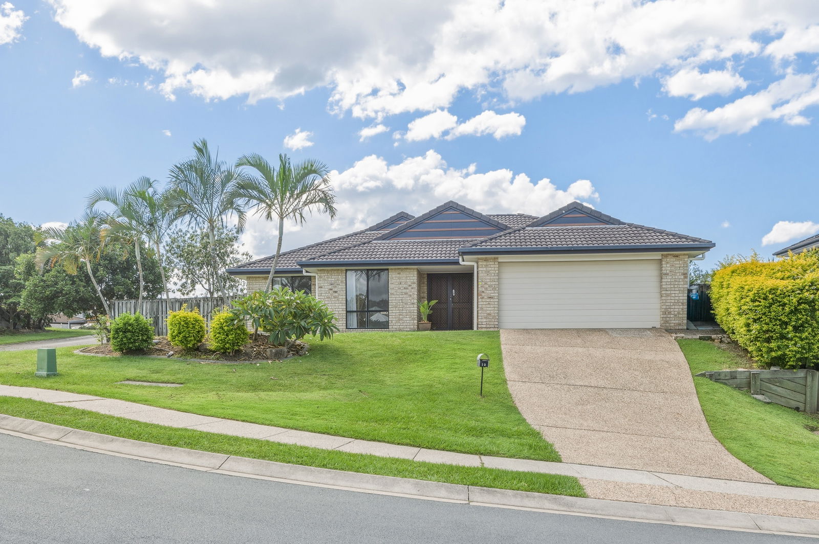 Listing image for 19 Hemlock St, Warner  QLD  4500